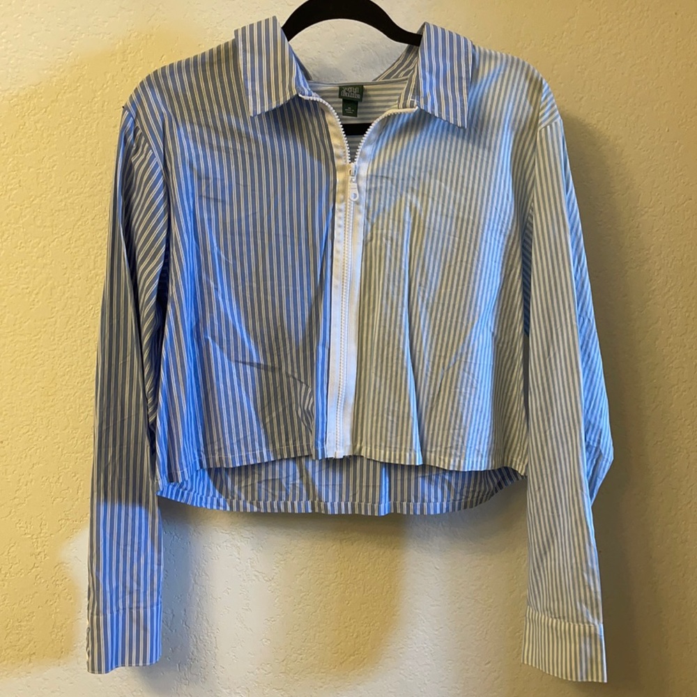 Wild Fable funky collared top
